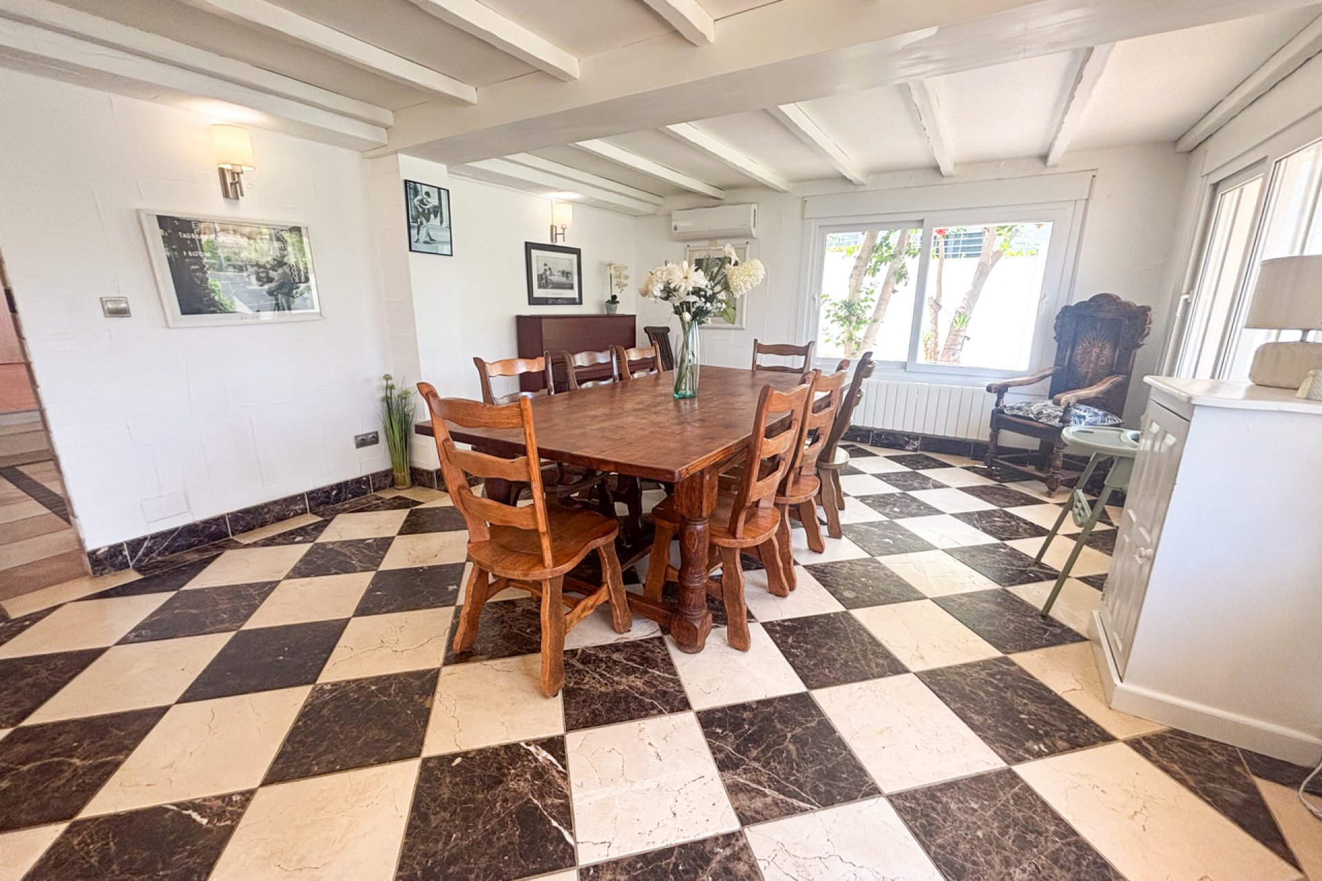 Resale - Villa - Dehesa de Campoamor - Costa Blanca South