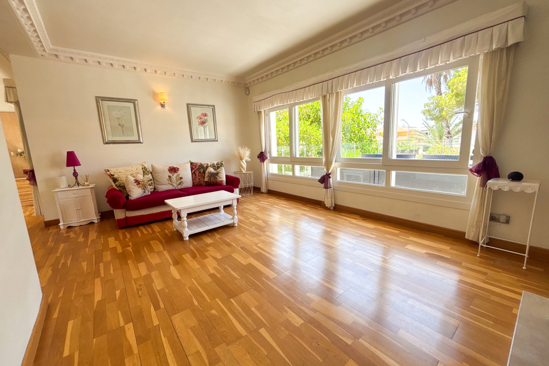 Resale - Villa - Dehesa de Campoamor - Costa Blanca South