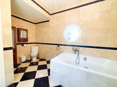 Villa · Resale - Dehesa de Campoamor · Alicante · Spain