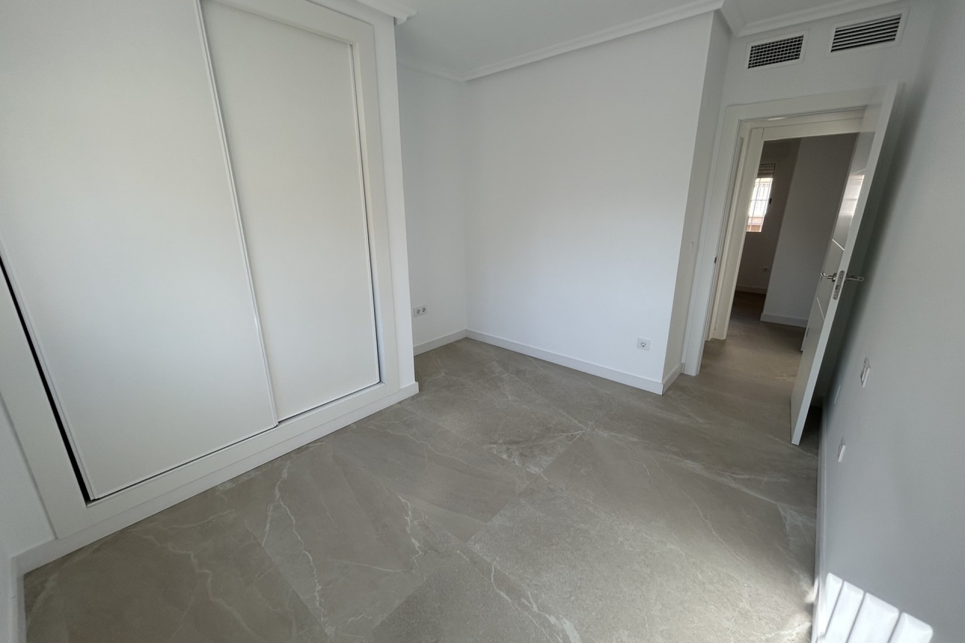 Resale - Apartment - Pilar de la Horadada - Costa Blanca South