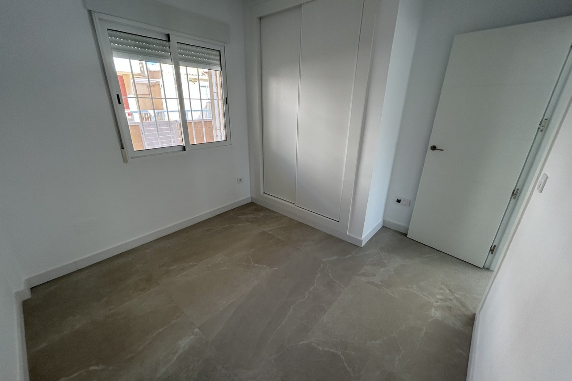 Resale - Apartment - Pilar de la Horadada - Costa Blanca South