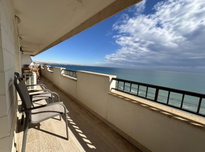 Appartement · Herverkoop - Mil Palmeras · Alicante · Spanje
