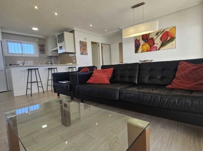 Appartement · Herverkoop - Mil Palmeras · Alicante · Spanje