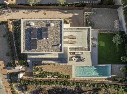 Villa · Herverkoop - Las Colinas Golf Resort · Alicante · Spanje