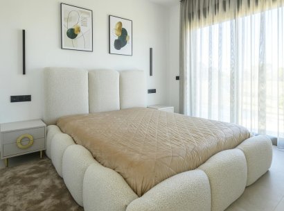 Villa · Herverkoop - Las Colinas Golf Resort · Alicante · Spanje