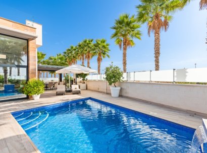 Villa · Resale - Cabo Roig · Alicante · Spain