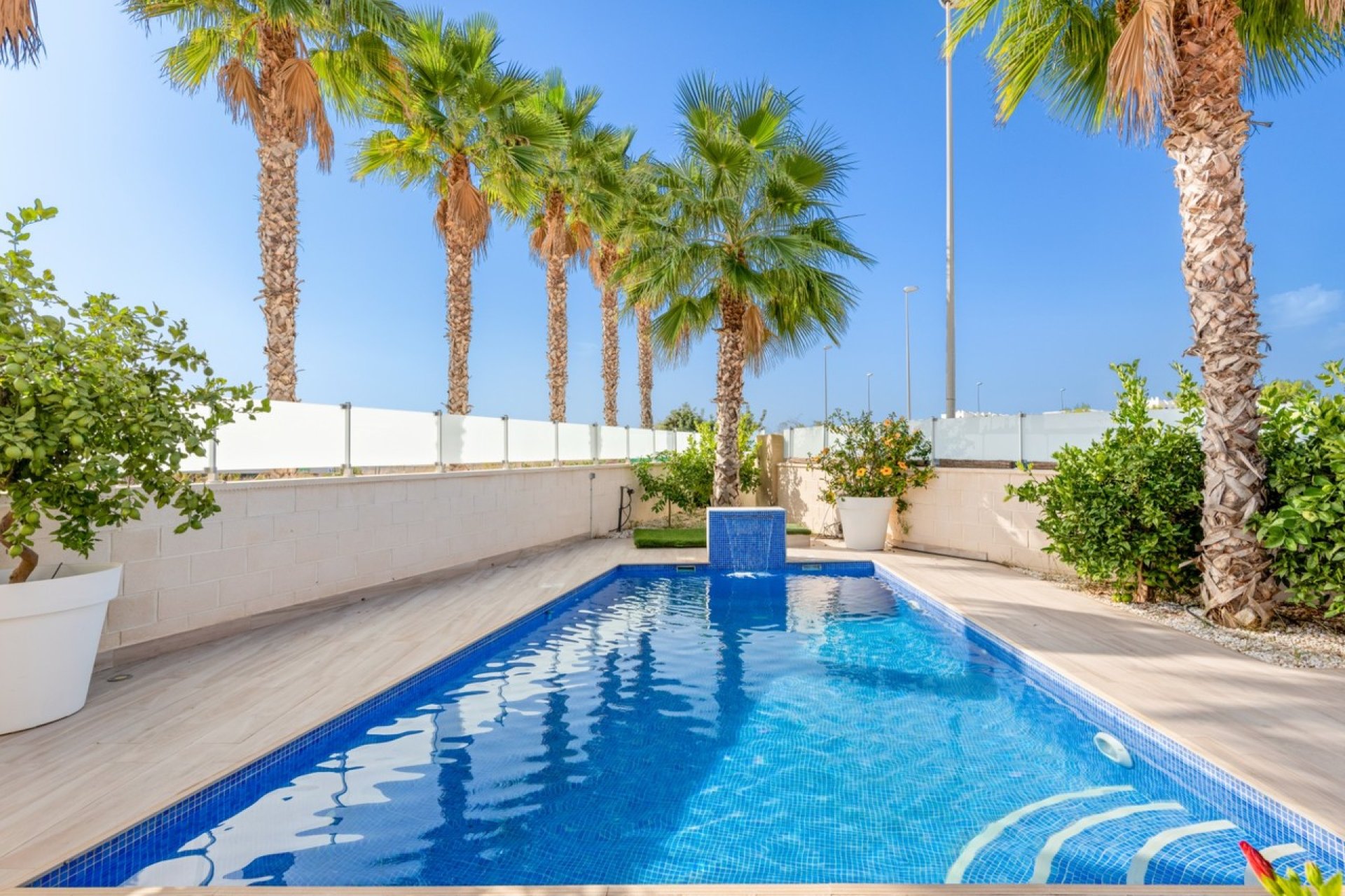 Resale - Villa - Cabo Roig - Costa Blanca South
