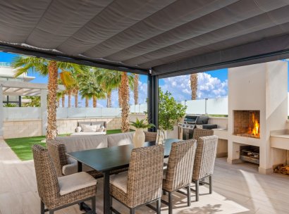 Villa · Resale - Cabo Roig · Alicante · Spain