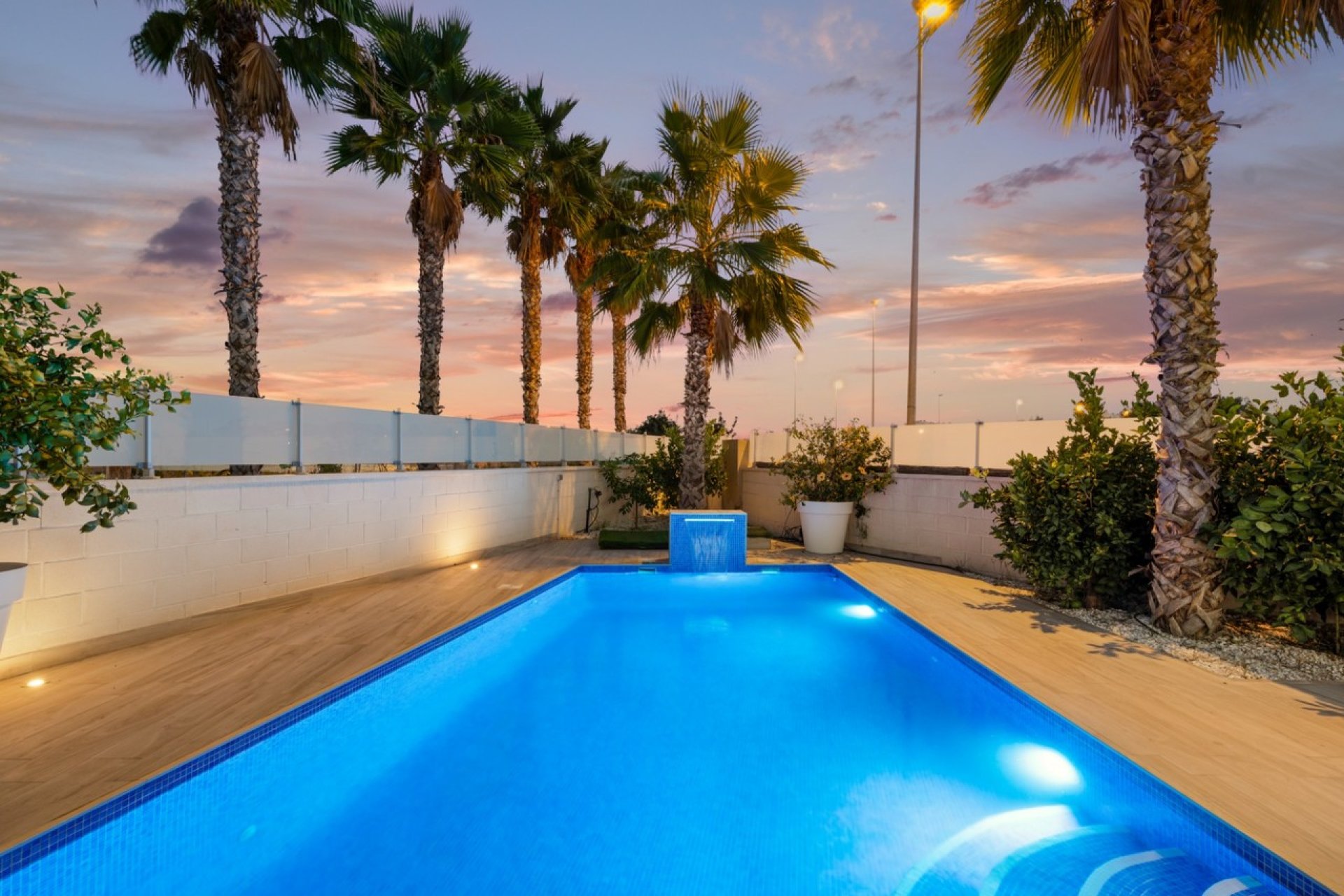 Resale - Villa - Cabo Roig - Costa Blanca South