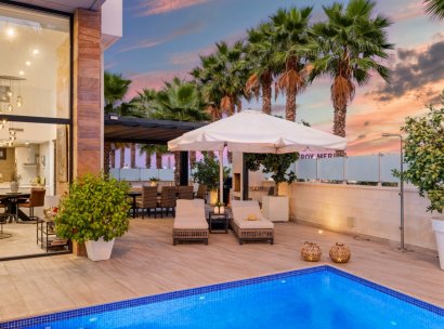 Villa · Resale - Cabo Roig · Alicante · Spain