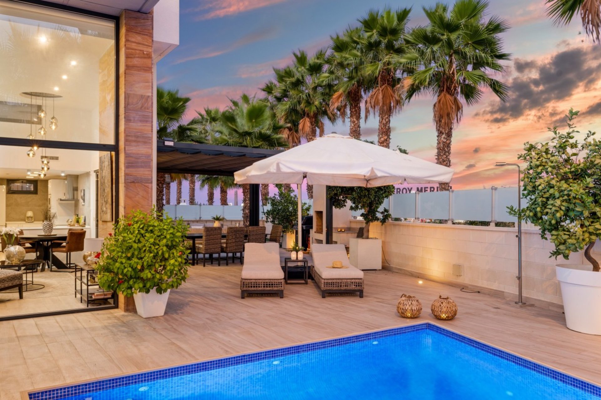 Resale - Villa - Cabo Roig - Costa Blanca South