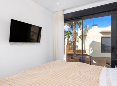 Villa · Resale - Cabo Roig · Alicante · Spain