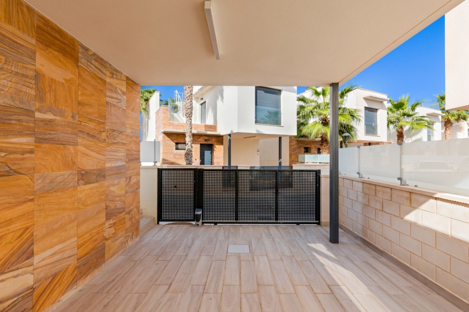 Resale - Villa - Cabo Roig - Costa Blanca South