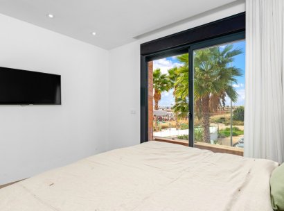 Villa · Resale - Cabo Roig · Alicante · Spain