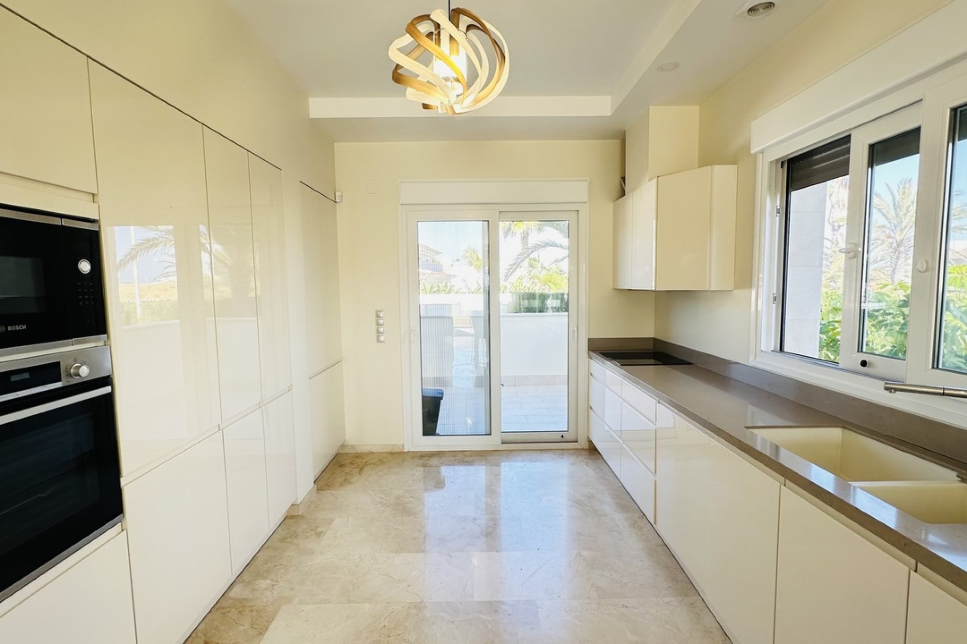 Återförsäljning - Villa - Orihuela Costa - Costa Blanca South