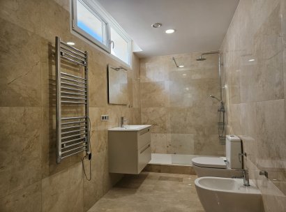 Villa · Herverkoop - Orihuela Costa · La Zenia · Alicante · Spanje