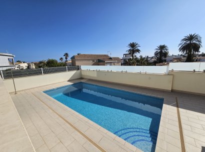 Villa · Herverkoop - Orihuela Costa · La Zenia · Alicante · Spanje