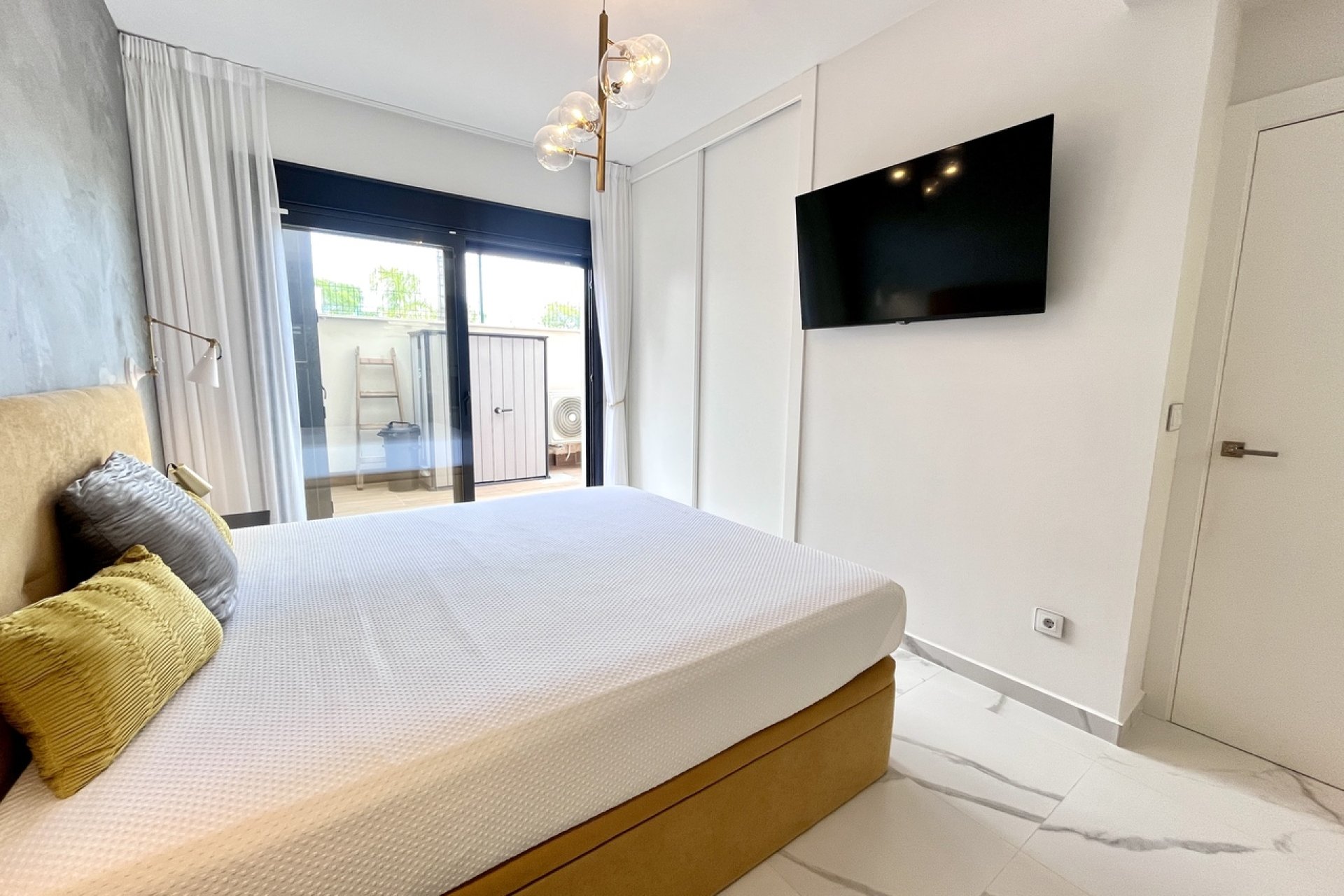 Reventa - Apartamento - San Miguel de Salinas