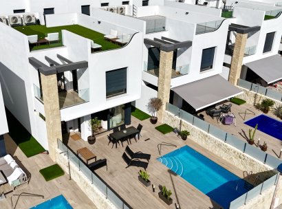 Villa · Resale - Punta Prima · Alicante · Spain