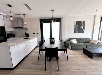 Villa · Resale - Punta Prima · Alicante · Spain