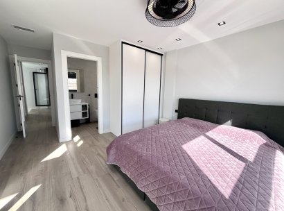 Villa · Resale - Punta Prima · Alicante · Spain