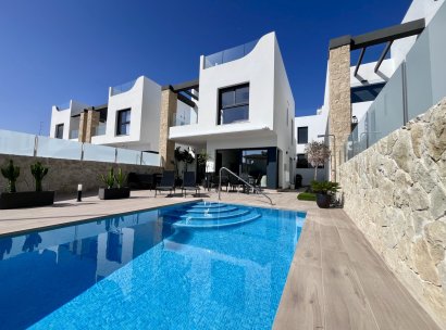 Villa · Resale - Punta Prima · Alicante · Spain