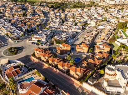 Villa · Herverkoop - Cuidad Quesada · Alicante · Spanje