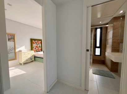 Villa · Herverkoop - Orihuela Costa · Los Dolses · Alicante · Spanje