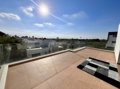 Villa · Herverkoop - Orihuela Costa · Los Dolses · Alicante · Spanje