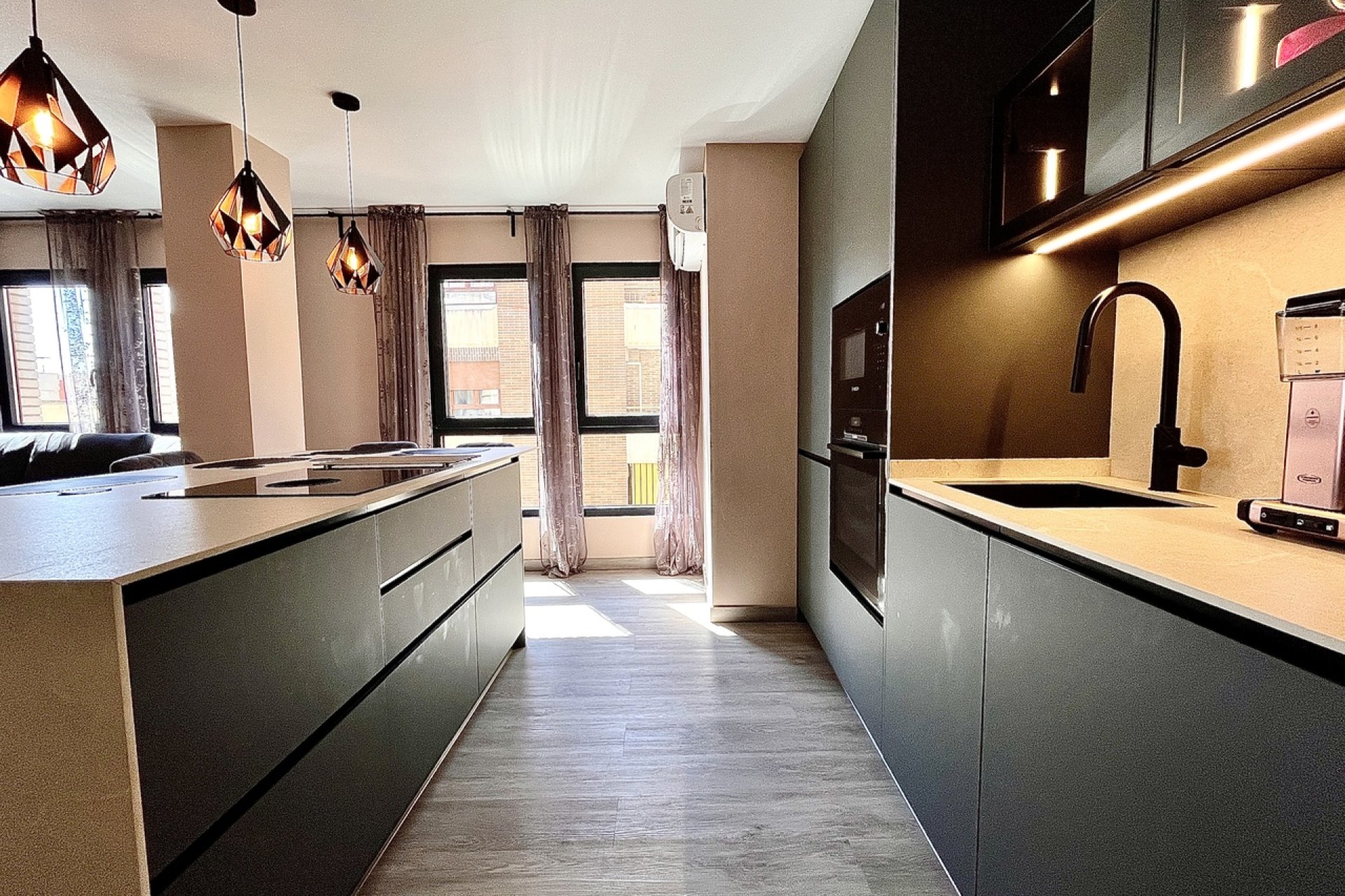 Resale - Apartment - Almoradí