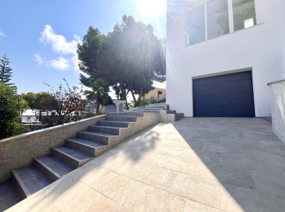 Villa · Resale - Torrevieja · Los Balcones · Alicante · Spain