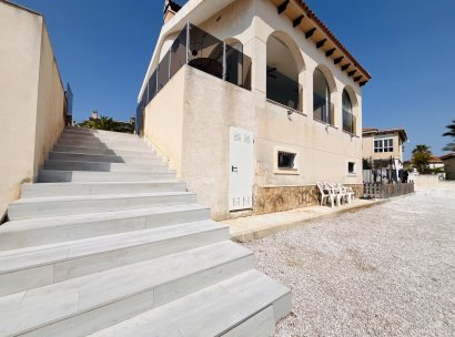 Villa · Herverkoop - San Miguel de Salinas · Alicante · Spanje