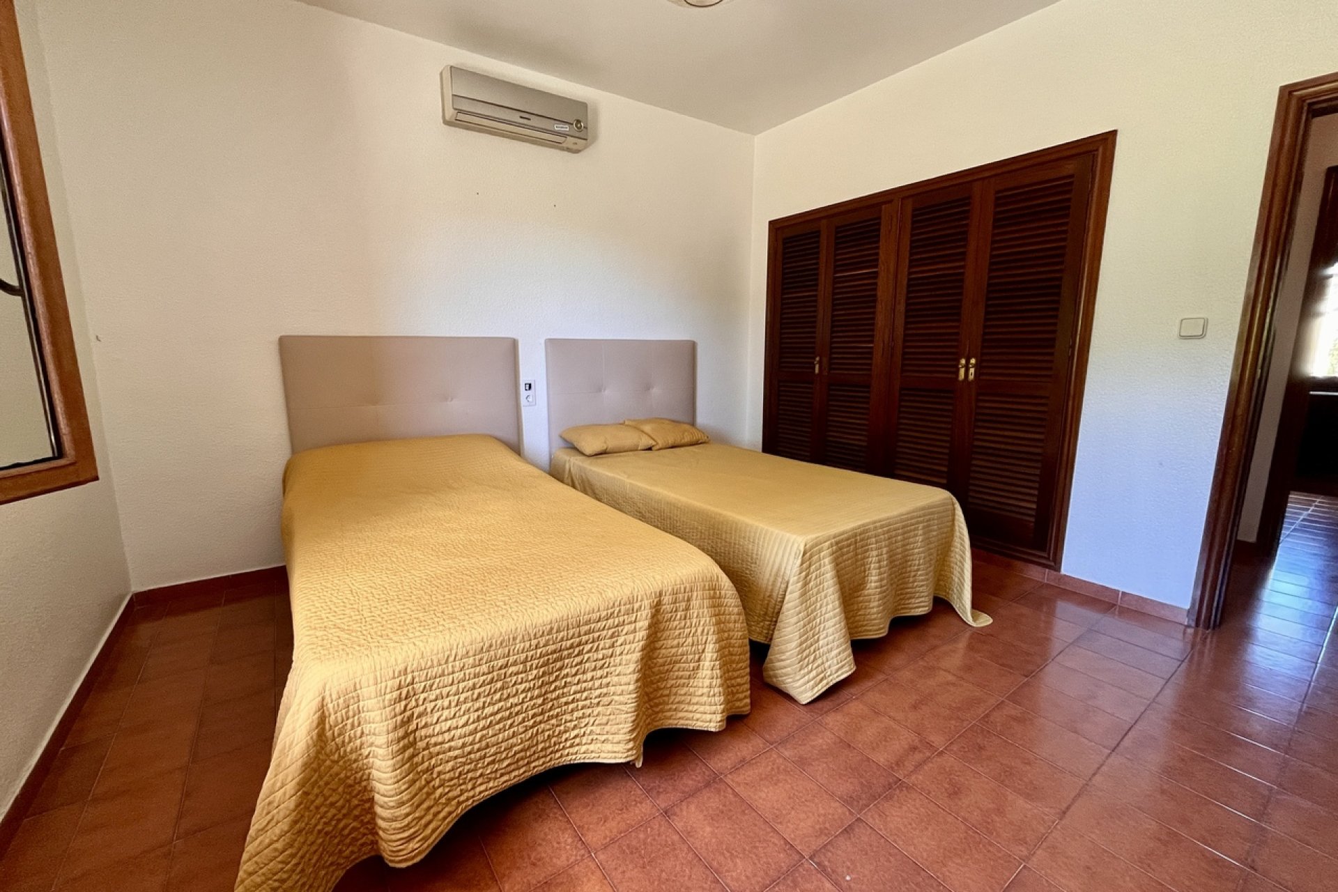 Resale - Villa - La Nucía - Costa Blanca North