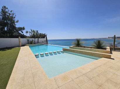Villa · Resale - Cabo Roig · Alicante · Spain