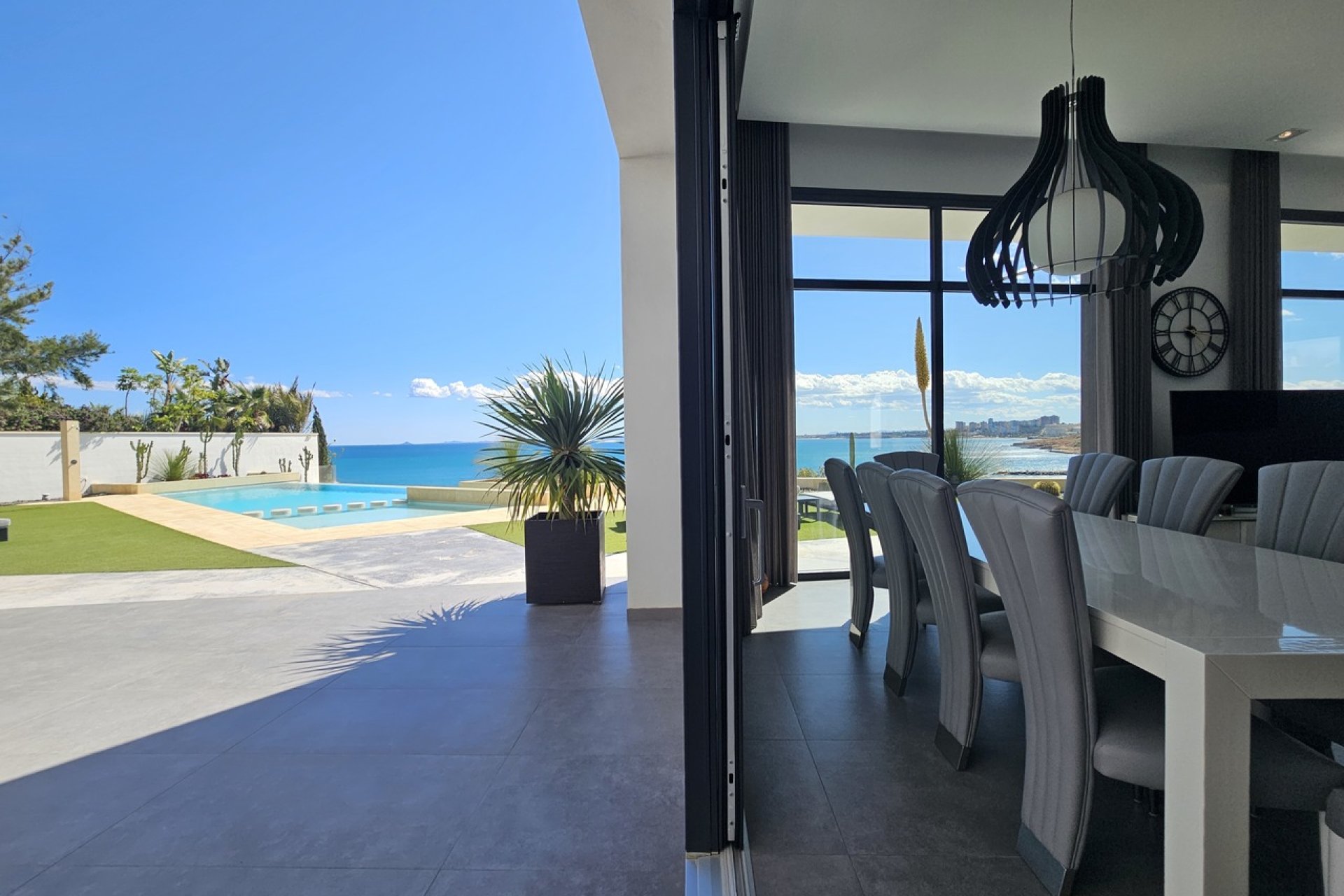 Wiederverkauf - Villa - Cabo Roig - Costa Blanca Süd