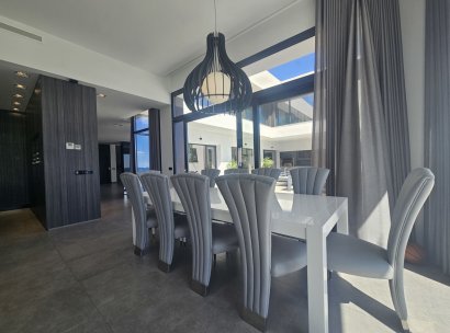 Villa · Resale - Cabo Roig · Alicante · Spain
