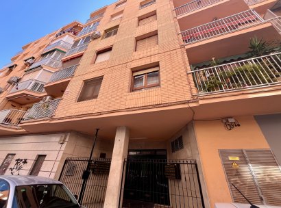 Apartamento · Reventa - Torrevieja · Alicante · España