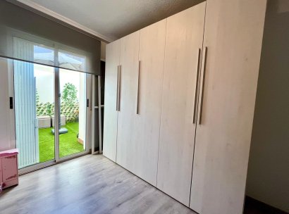 Appartement · Herverkoop - Torrevieja · Alicante · Spanje