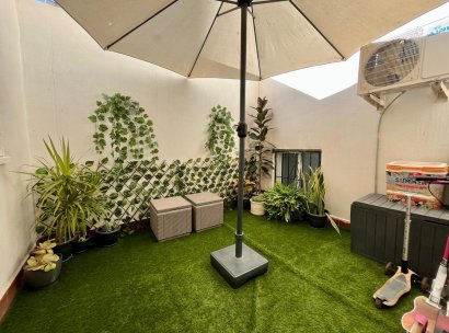Appartement · Herverkoop - Torrevieja · Alicante · Spanje