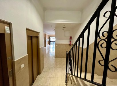 Appartement · Herverkoop - Torrevieja · Alicante · Spanje