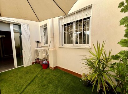Appartement · Herverkoop - Torrevieja · Alicante · Spanje