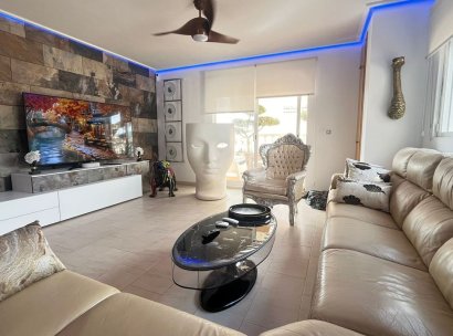 Appartement · Herverkoop - Orihuela Costa · Los Dolses · Alicante · Spanje