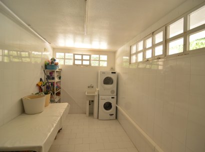 Villa · Resale - Torrevieja · Alicante · Spain