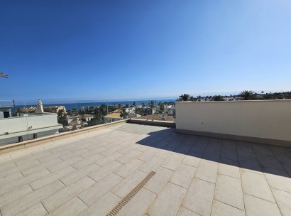 Villa · Herverkoop - Orihuela Costa · La Zenia · Alicante · Spanje