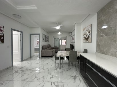 Appartement · Herverkoop - Torrevieja · Alicante · Spanje