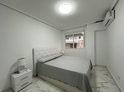 Appartement · Herverkoop - Torrevieja · Alicante · Spanje