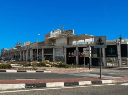 Commercial · Resale - Quesada · Alicante · Spain