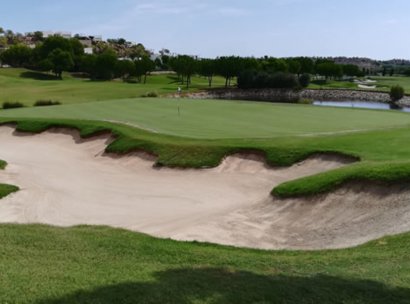Villa · Herverkoop - Las Colinas Golf Resort · Alicante · Spanje
