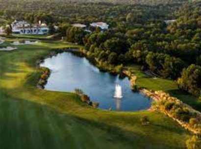Villa · Herverkoop - Las Colinas Golf Resort · Alicante · Spanje