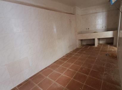 Commercial · Resale - Orihuela · Alicante · Spain